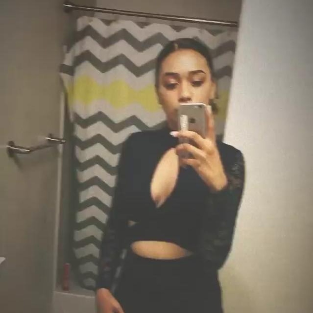 Meet your Posher, Leah